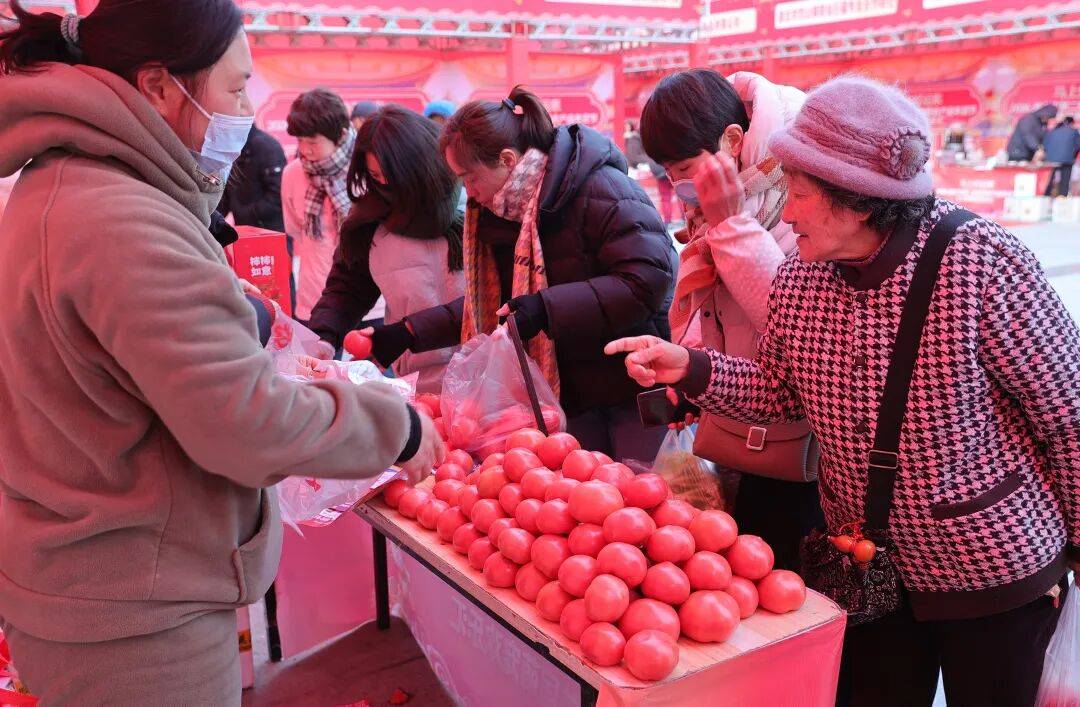 mg不朽情缘官方网站年货节成功举办！非遗“出摊”萌宠“拜年”！(图2)